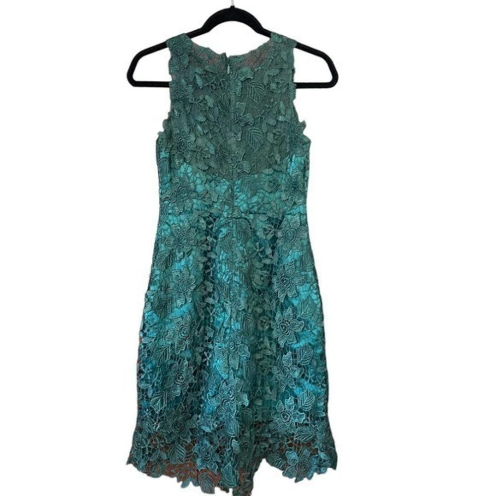 JJ’S HOUSE CROCHET LACE BODICE LINED COCKTAIL DRESS